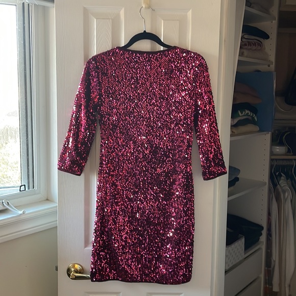 Barbie pink sequin dress - Picture 5 of 9
